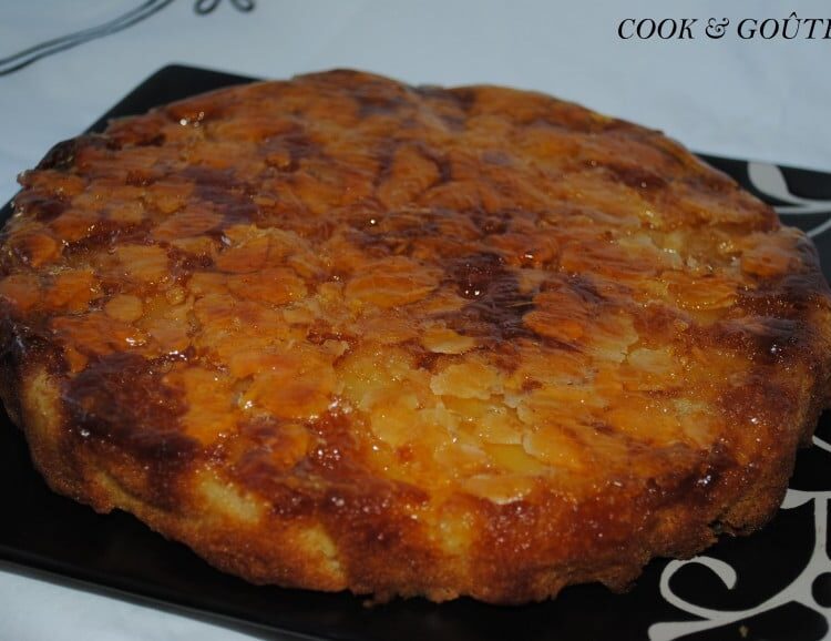 Quatre-quarts aux pommes et au caramel