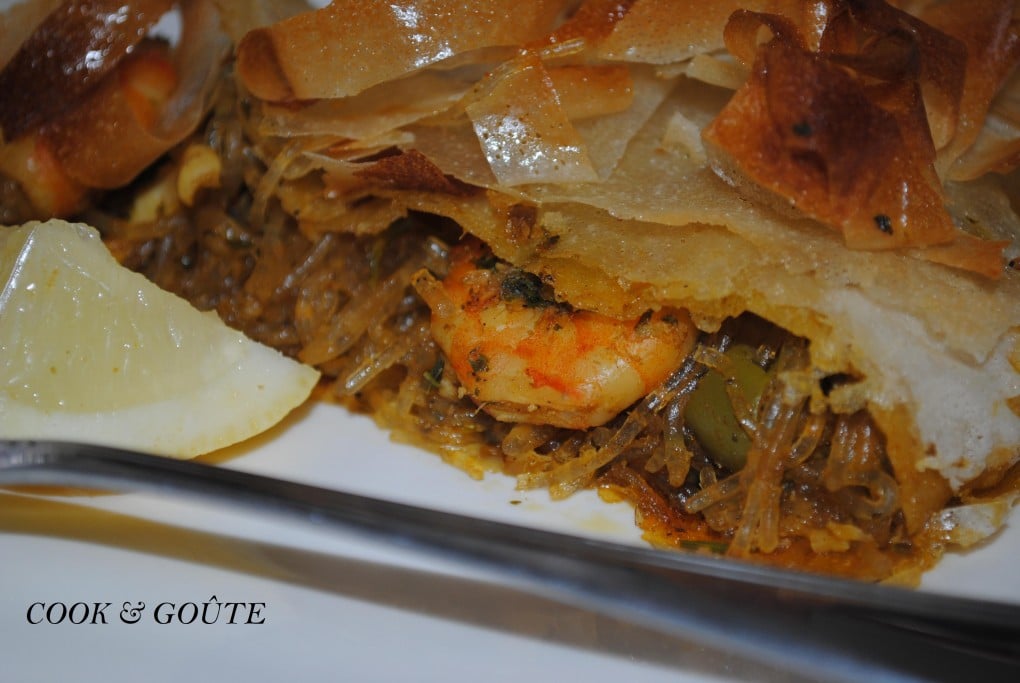 Pastilla au poisson et aux fruits de mer