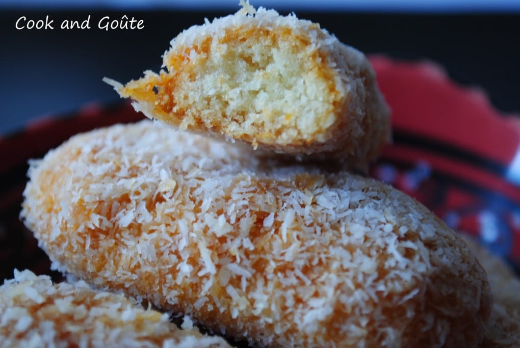 Biscuits  enrobés à la noix de coco
