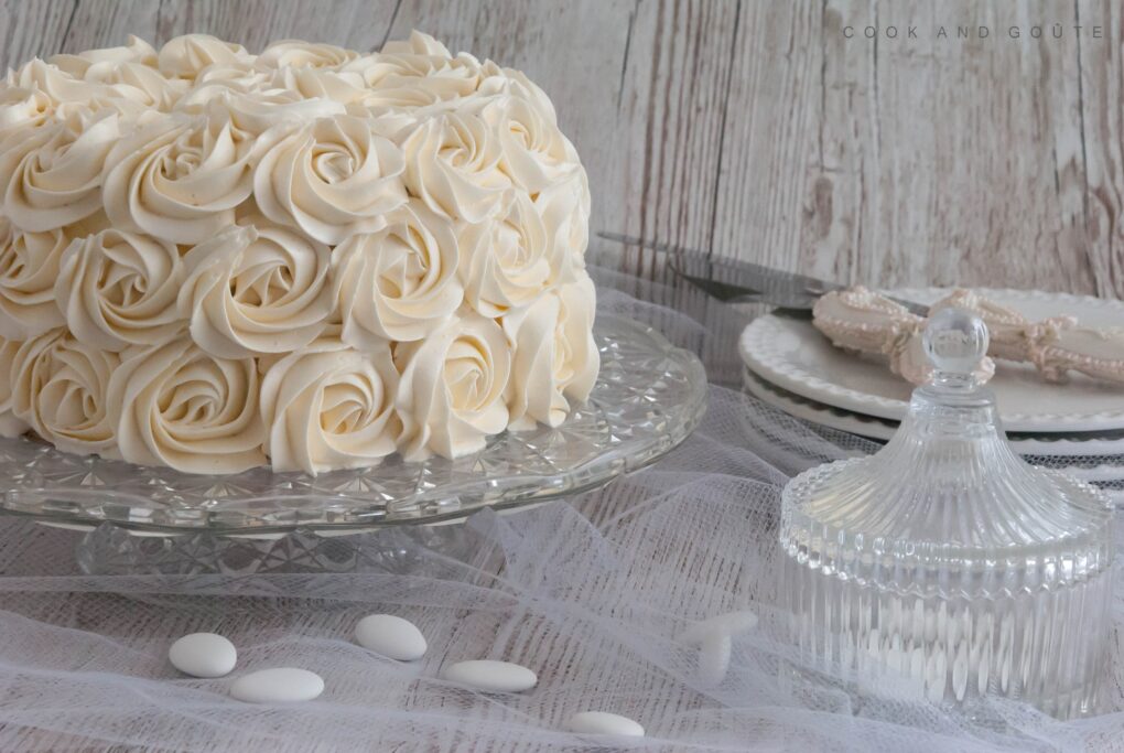 rose cake