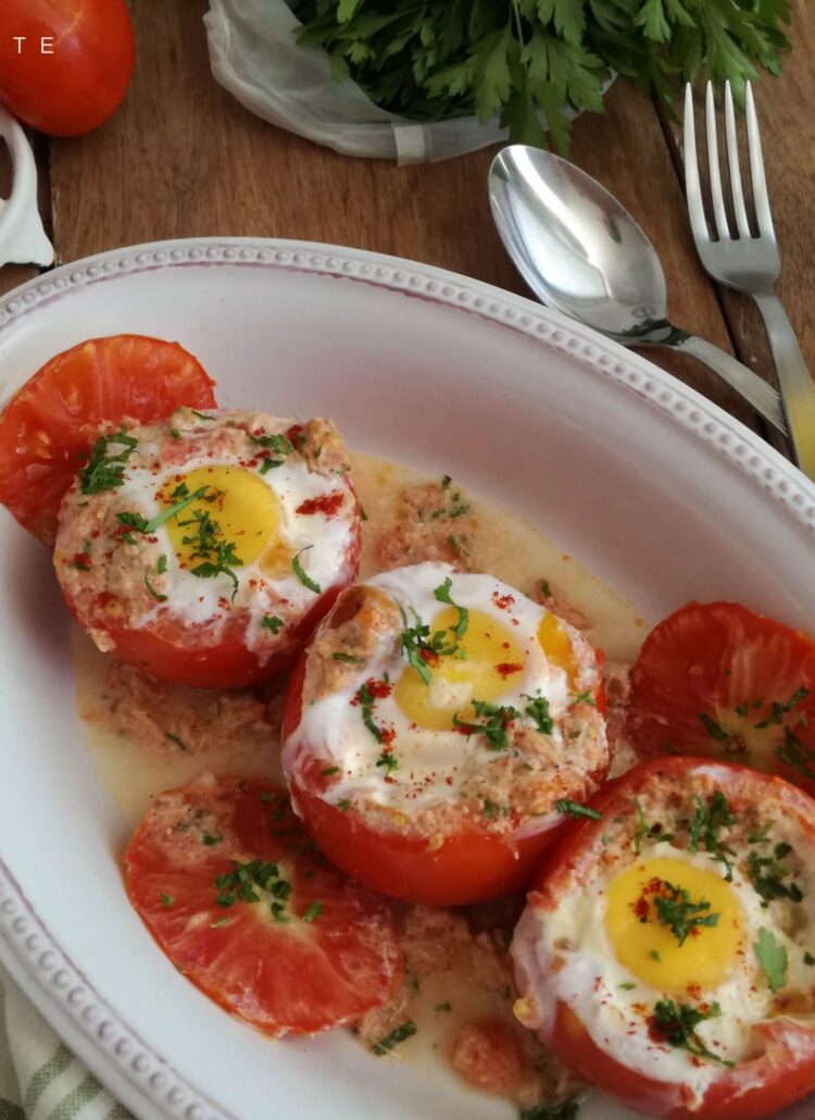 tomate oeuf cocotte
