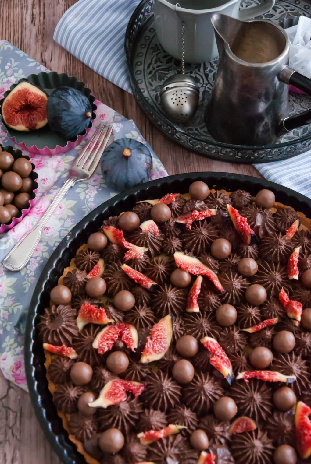 TARTE MOUSSE AU CHOCOLAT