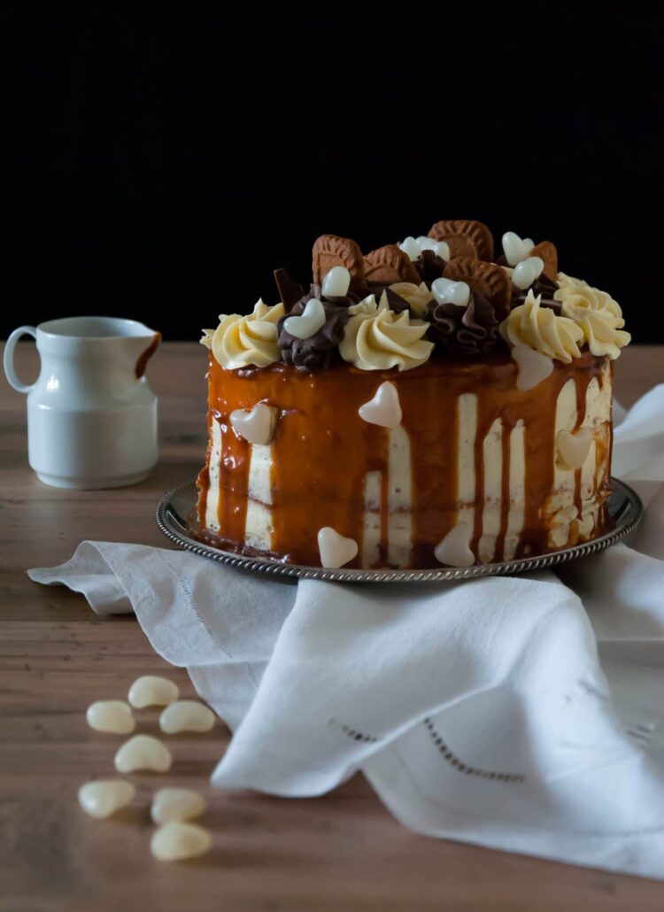 Layer cake ganache au caramel et spéculoos