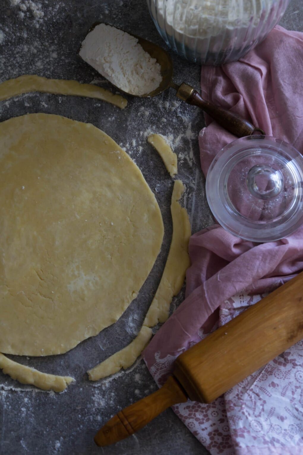 TARTE TRESSÉE AUX FRAISES ET POIRES 12A