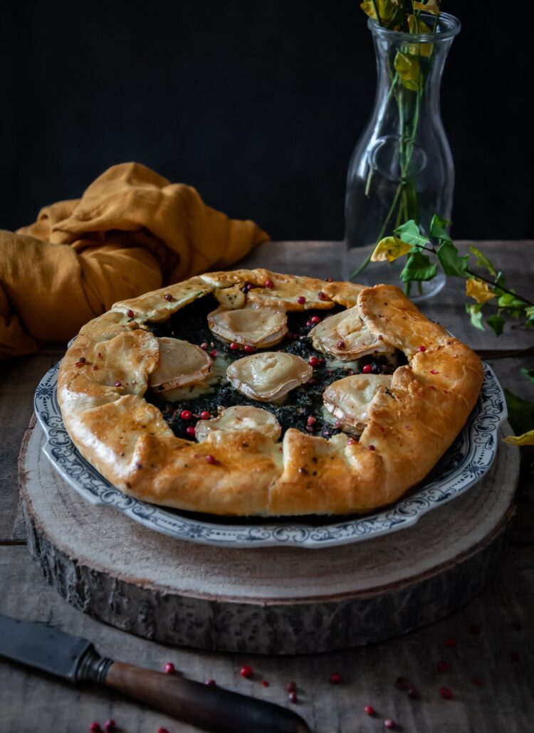 Tarte rustique aux épinards, viandes hachées et chèvre