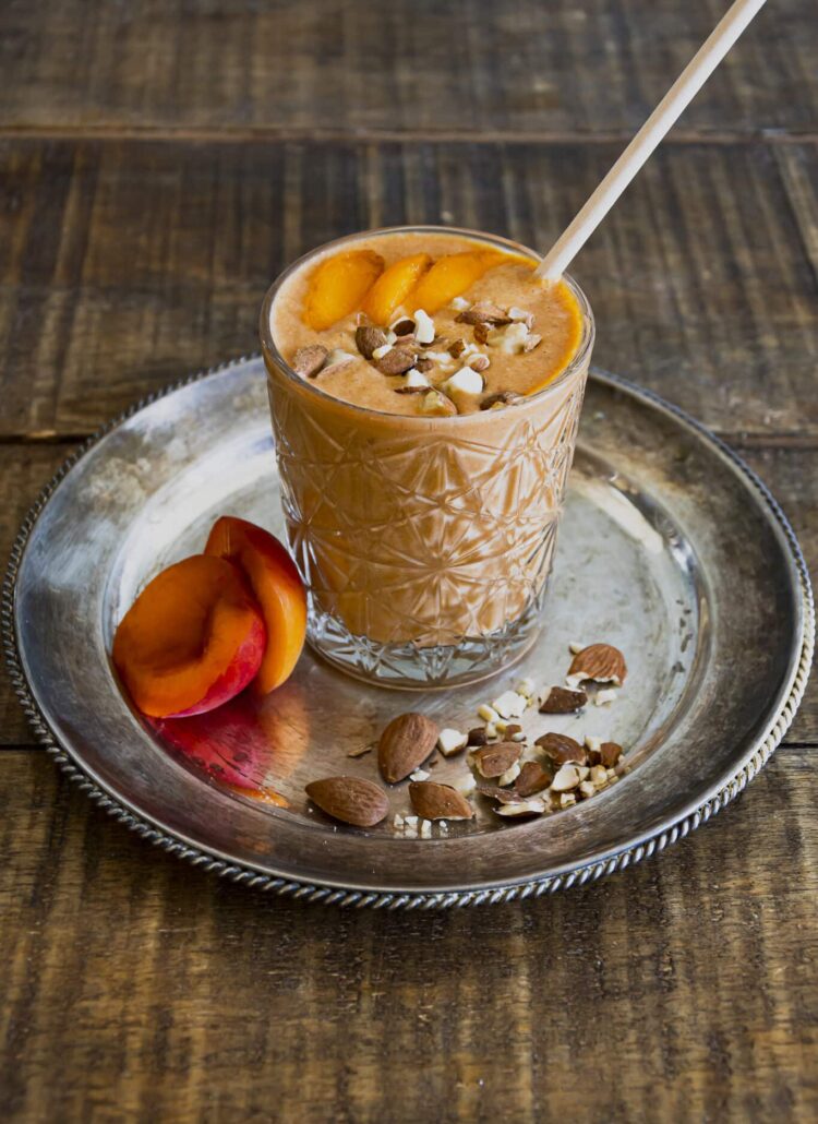 Smoothie aux abricots au lait d’amande
