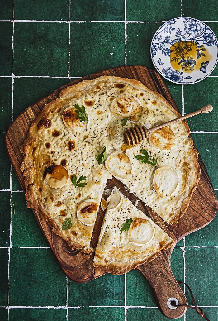 Pizza au chèvre et miel
